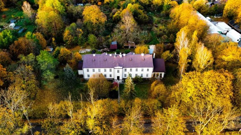 Beyond the Known Map: The Invisible Private Enclaves Where America's Elite Have Quietly Chosen to Disappear